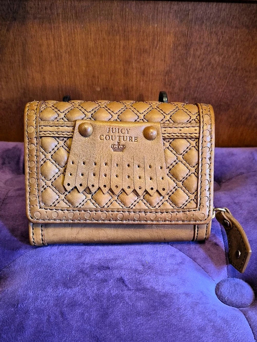 Like New Leather Juicy Couture Quilted Wallet in Brown